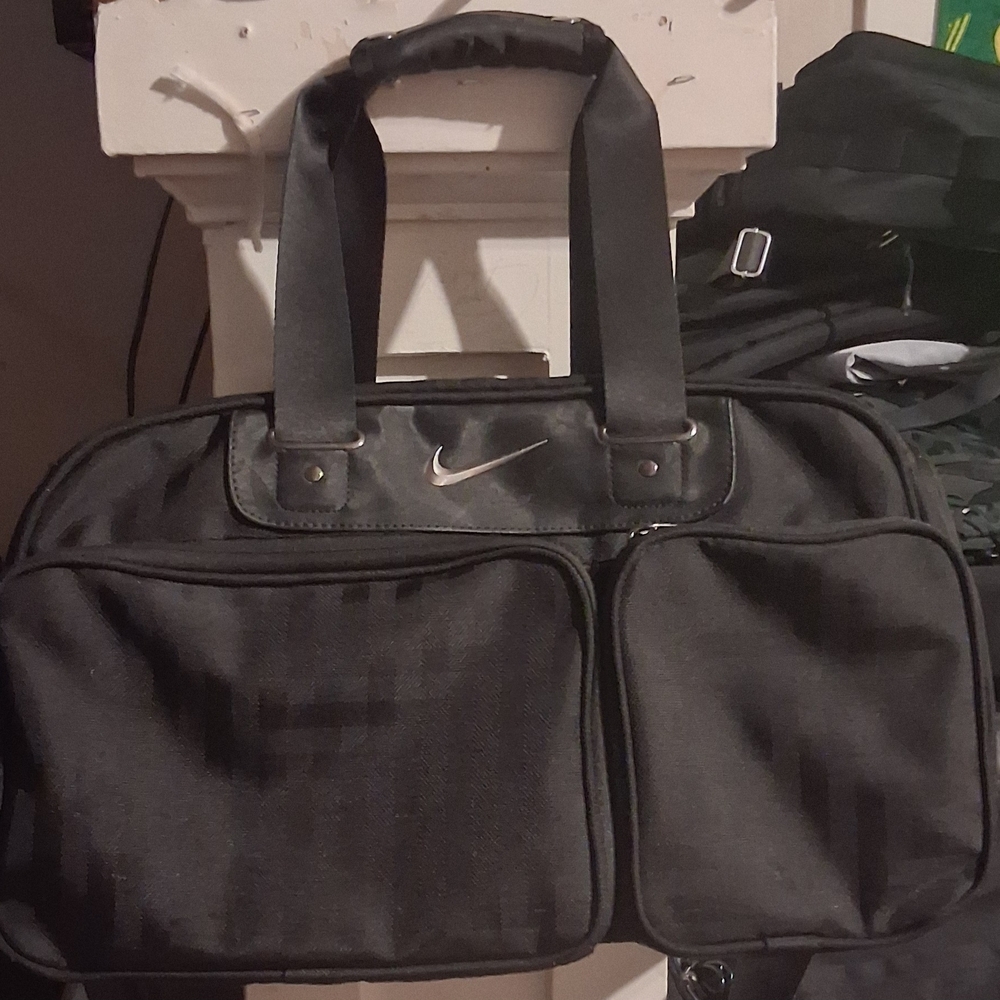 Nike Departure Golf Duffle Carry-On Bag - Black TG0127